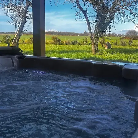Grange Rustique Rénovée Au Cœur De La Campagne Sarthoise - Fr-1-410-489 * Asnieres-sur-Vegre