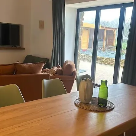 Сasa de vacaciones Grange Rustique Rénovée Au Cœur De La Campagne Sarthoise - Fr-1-410-489